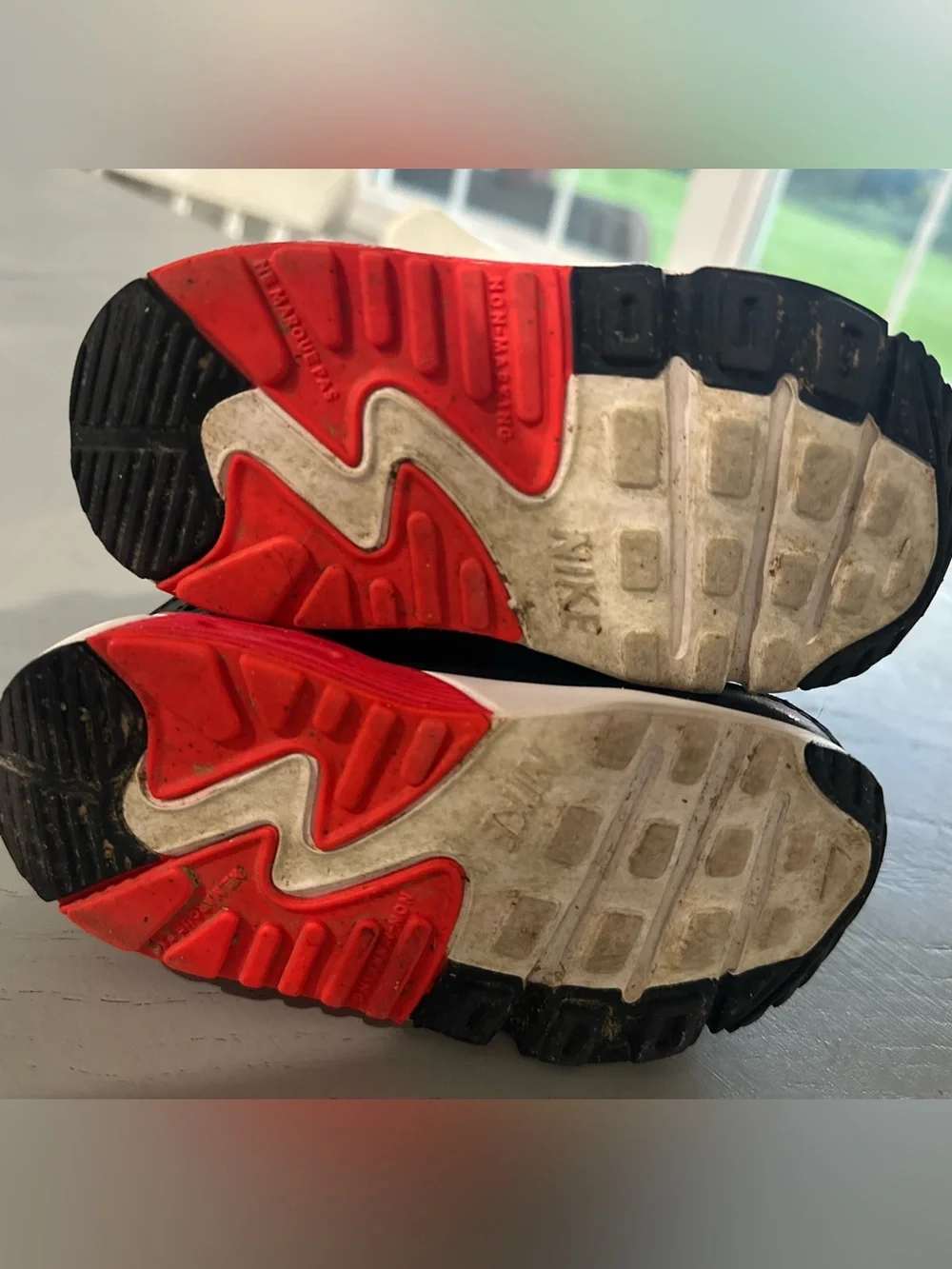 Nike Kids Light Gray and Red Low-Top Sneakers